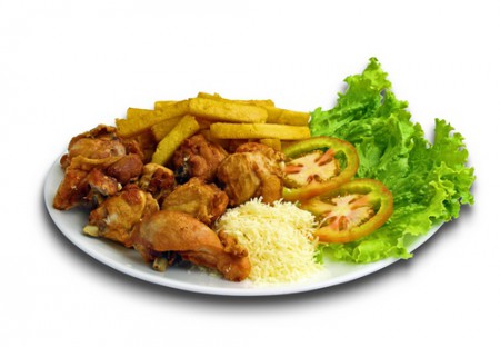 FRANGO À PASSARINHO C/ POLENTA